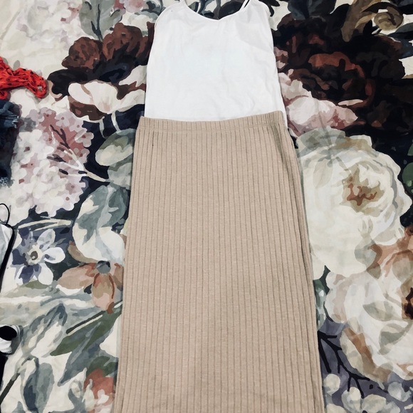 Skirt - Picture 1 of 3